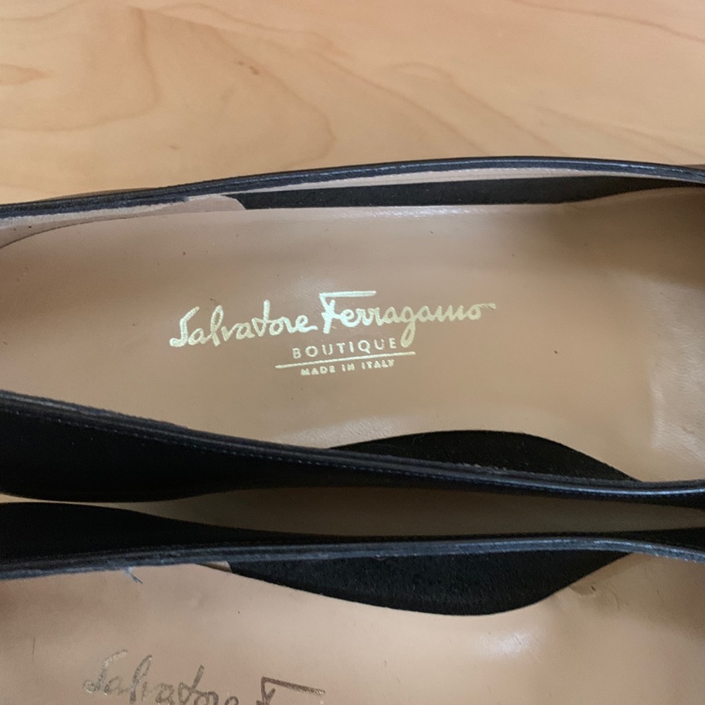 Ferragamo Classic Bow Pump Lillaz - Picture 3 of 8